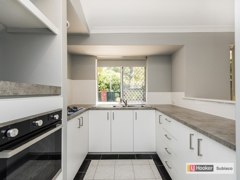 16 Avenell Road, Bayswater WA 6053