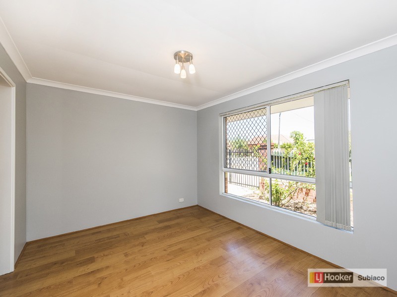 16 Avenell Road, Bayswater WA 6053