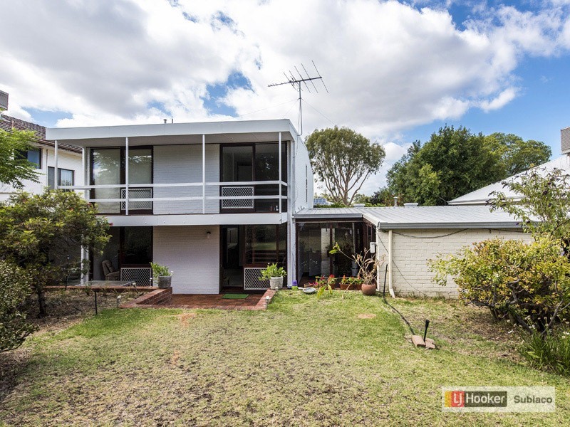 102 Circe Circle, Dalkeith WA 6009