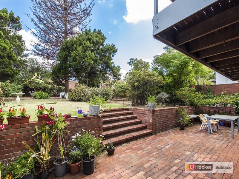 102 Circe Circle, Dalkeith WA 6009