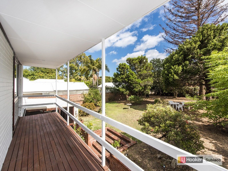 102 Circe Circle, Dalkeith WA 6009