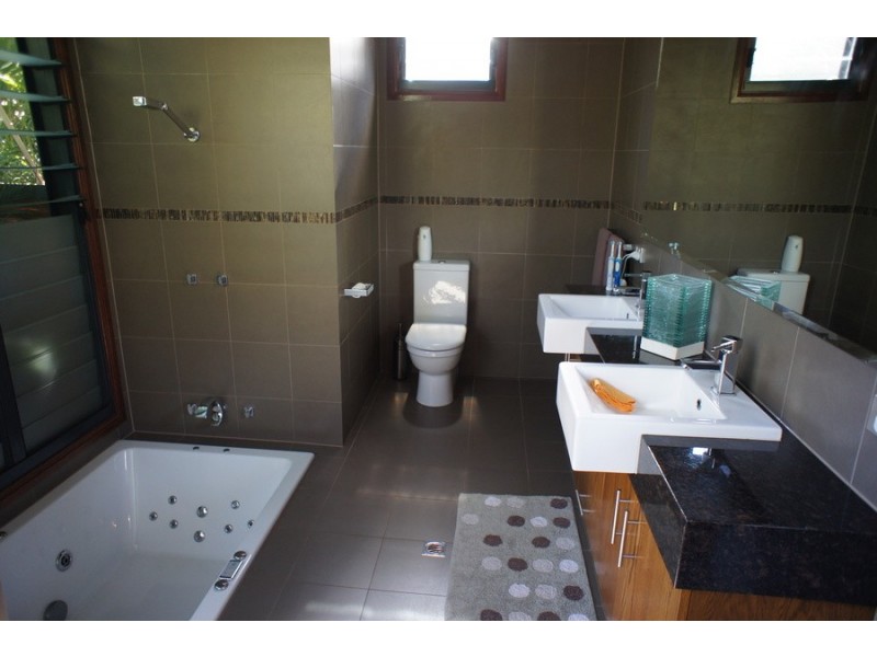 27 Koolama Drive, Cable Beach WA 6726