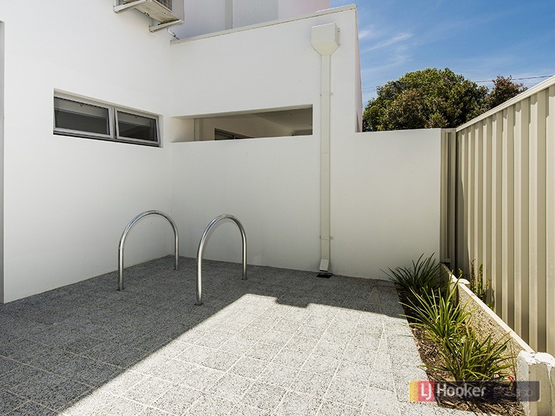 1/35 Orchid Street, Joondanna WA 6060