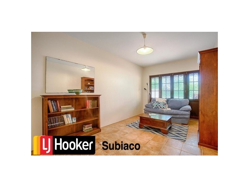 2/70 Eric Street, Como WA 6152