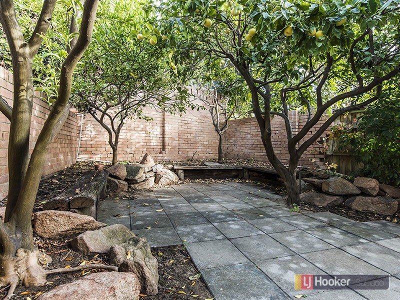 9 Richardson Avenue, Claremont WA 6010