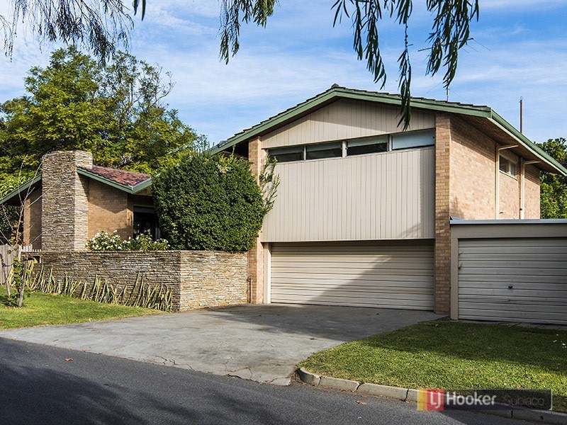 9 Richardson Avenue, Claremont WA 6010