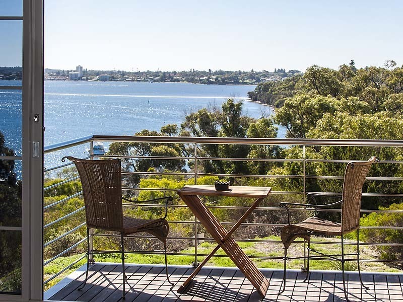 127 Point Walter Road, Bicton WA 6157