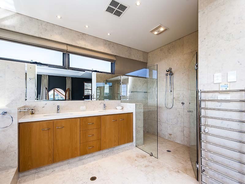 127 Point Walter Road, Bicton WA 6157