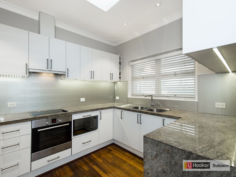 6a Purdom Road, Wembley Downs WA 6019