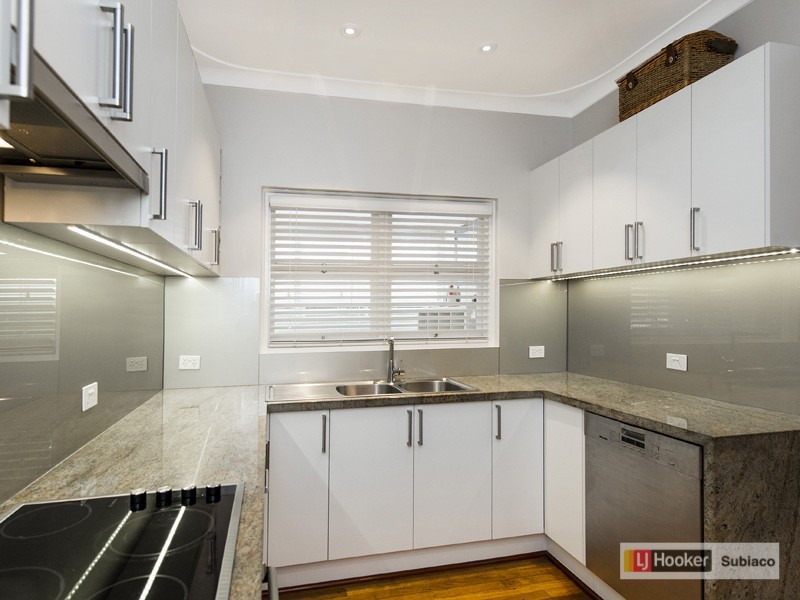 6a Purdom Road, Wembley Downs WA 6019