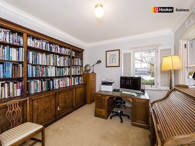 3 Crewe Street, Bicton WA 6157