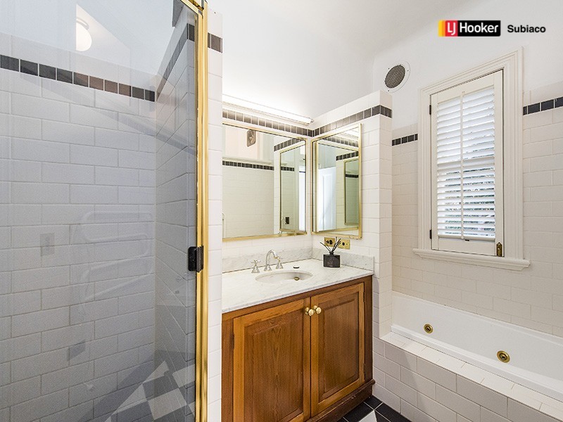 3 Crewe Street, Bicton WA 6157