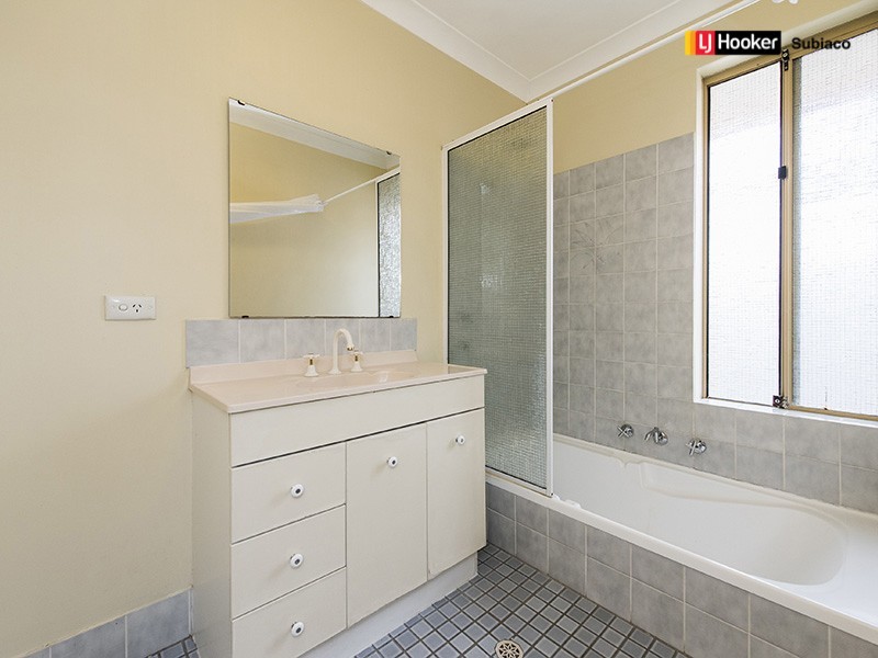 50 Chesterton Road, Bassendean WA 6054