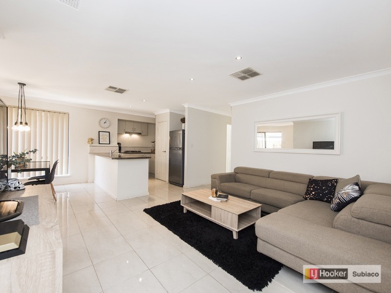 41 Lakey Street, Southern River WA 6110