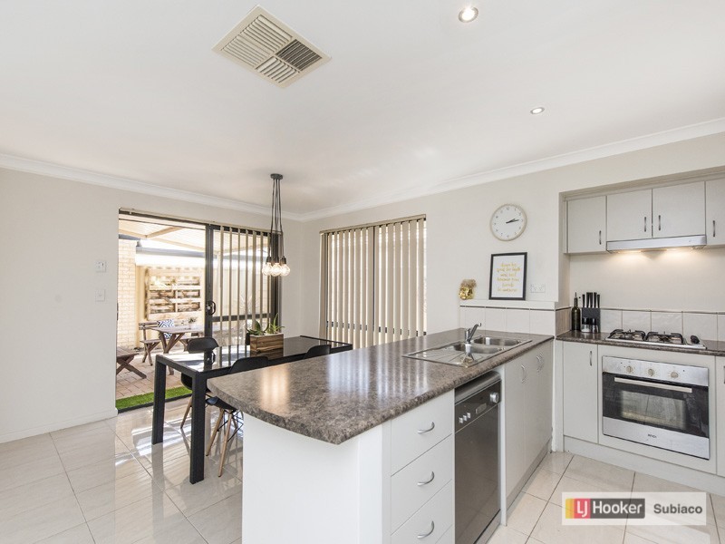 41 Lakey Street, Southern River WA 6110