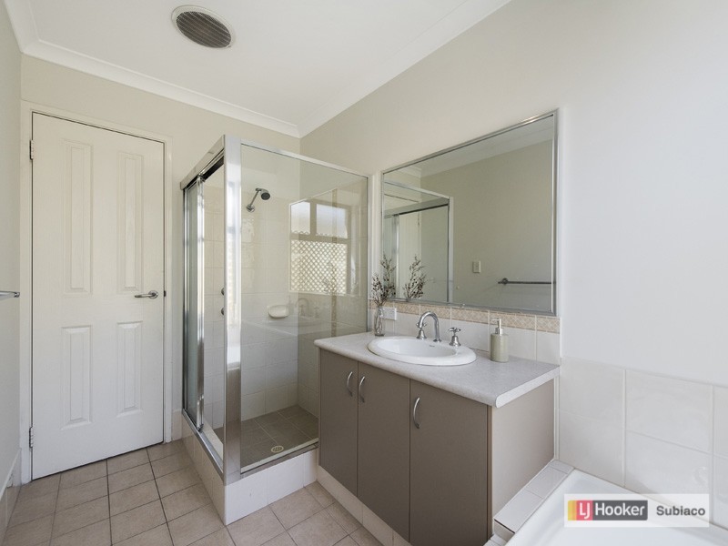 41 Lakey Street, Southern River WA 6110