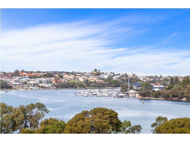 11/45 The Cutting, North Fremantle WA 6159