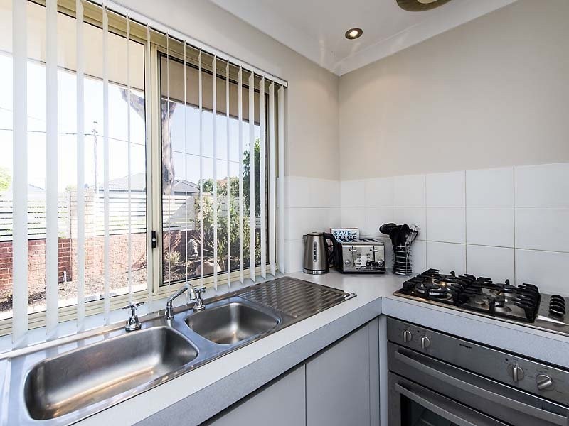 1/20 Birdwood Street, Innaloo WA 6018