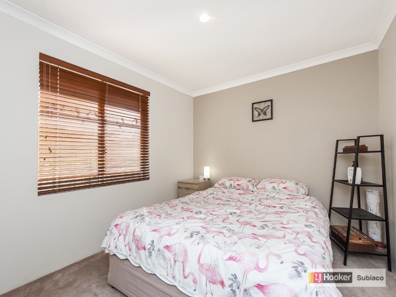 2/15 Anthony Way, Tuart Hill WA 6060