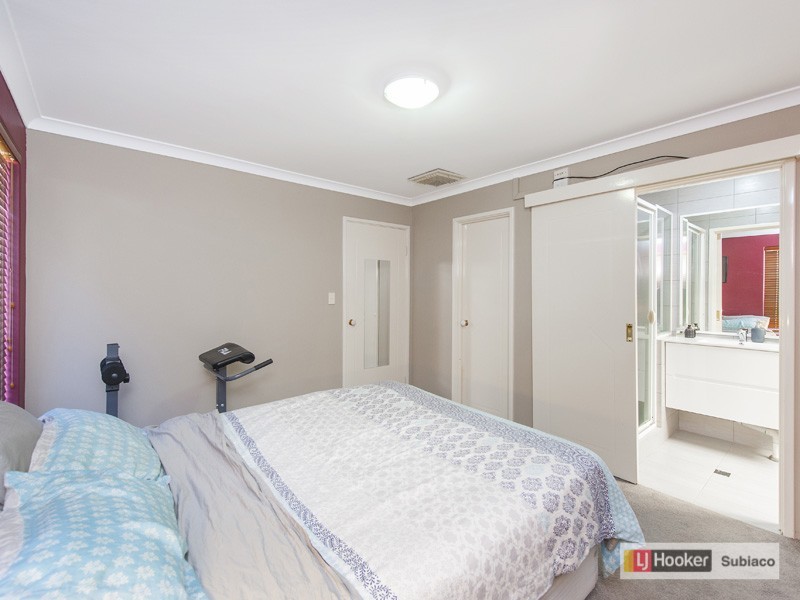 2/15 Anthony Way, Tuart Hill WA 6060