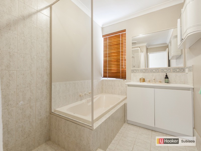 2/15 Anthony Way, Tuart Hill WA 6060