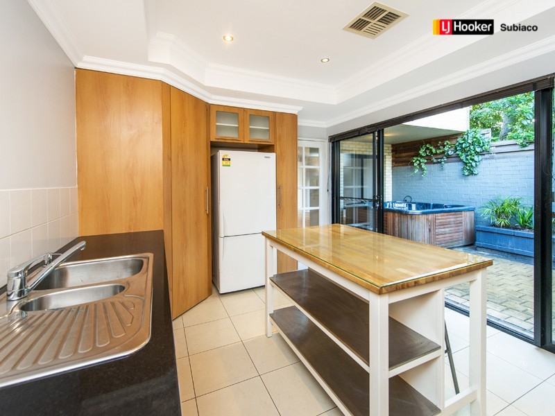 251C Cambridge Street, Wembley WA 6014