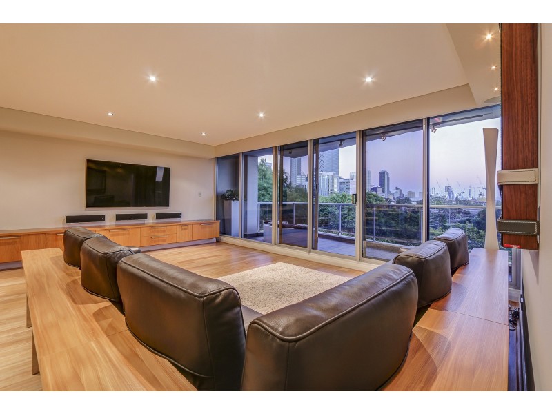 Level 6/7/30/134 Mounts Bay Road, Perth WA 6000