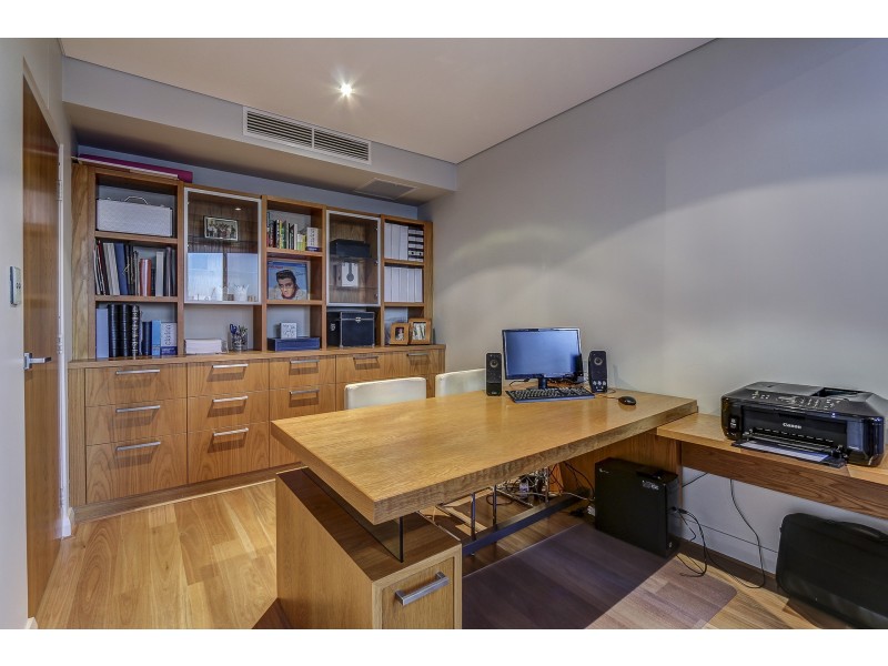 Level 6/7/30/134 Mounts Bay Road, Perth WA 6000