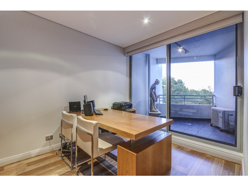 Level 6/7/30/134 Mounts Bay Road, Perth WA 6000