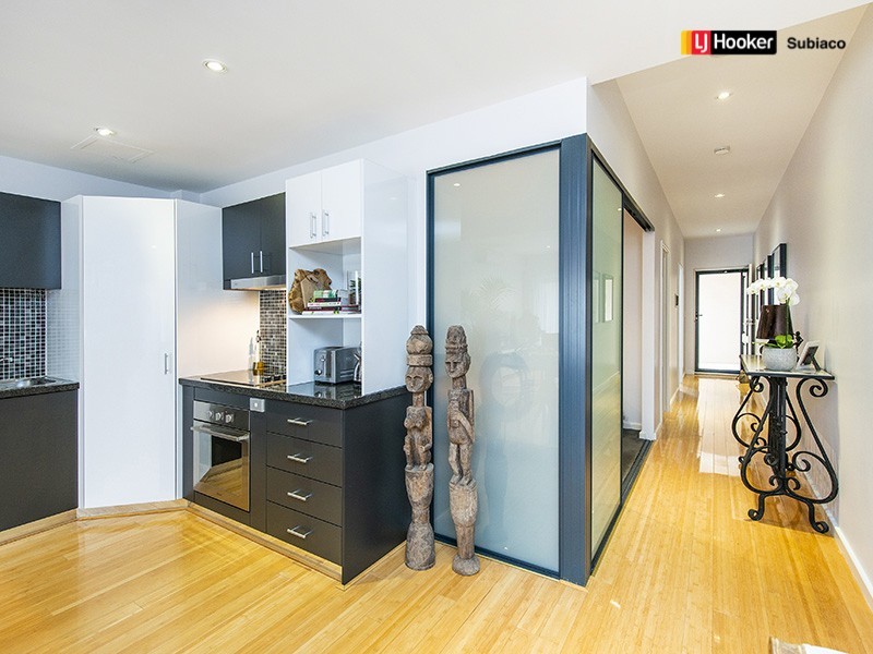 30/1 Roydhouse Street, Subiaco WA 6008