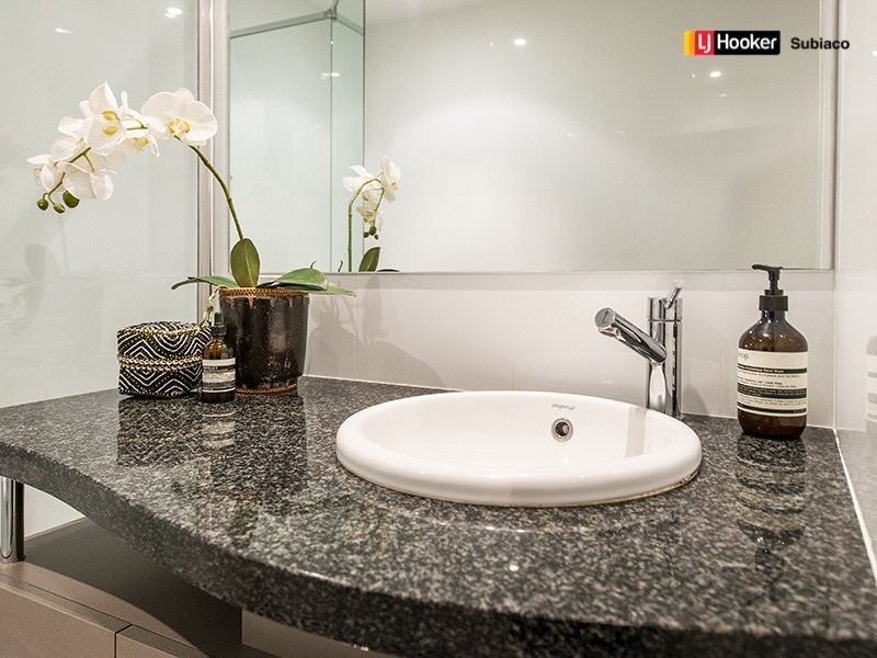 30/1 Roydhouse Street, Subiaco WA 6008