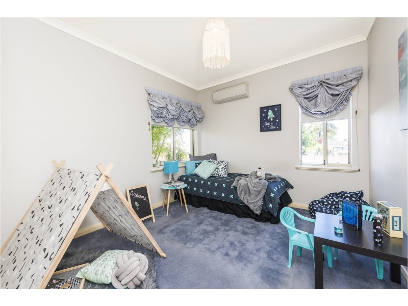13 Rosebery Street, Bayswater WA 6053