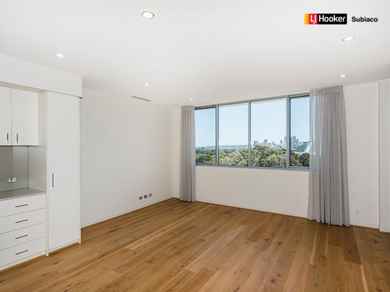 701/2 Rutland Avenue, Lathlain WA 6100