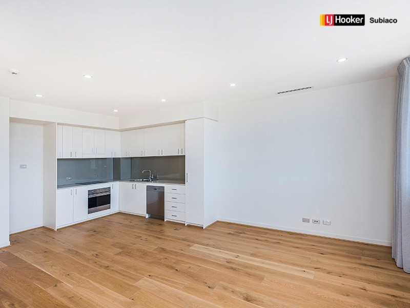 701/2 Rutland Avenue, Lathlain WA 6100