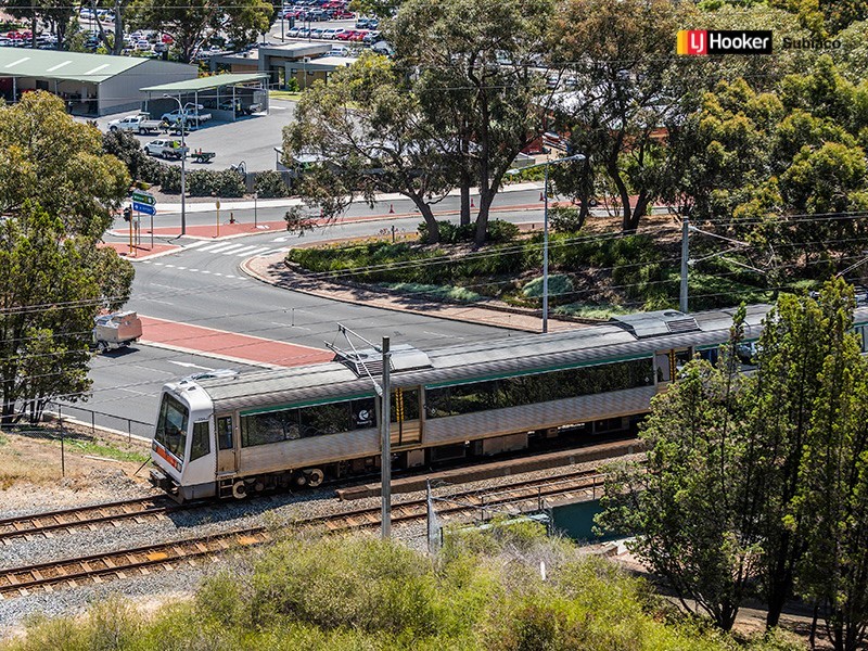 701/2 Rutland Avenue, Lathlain WA 6100