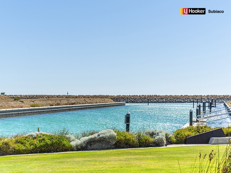 42 Wanstead Street, North Coogee WA 6163