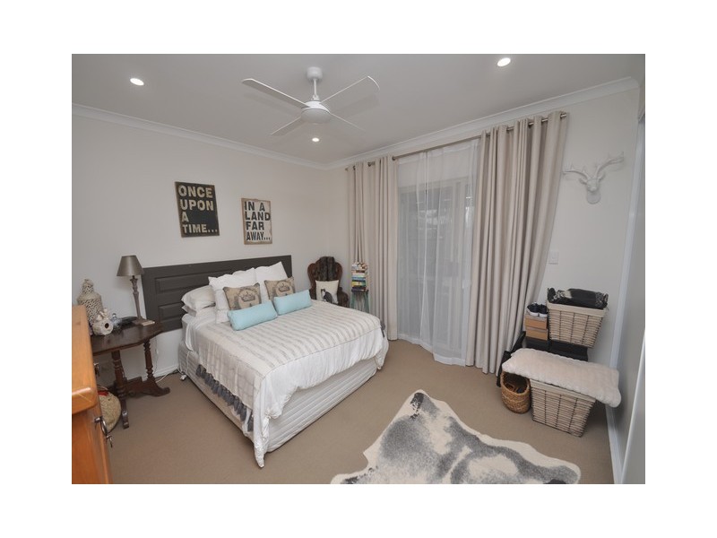 44 Clarrie Jones Place, Pemberton WA 6260