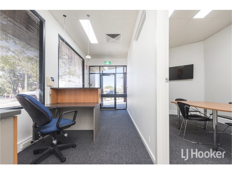 2/315 Railway Road, Shenton Park WA 6008