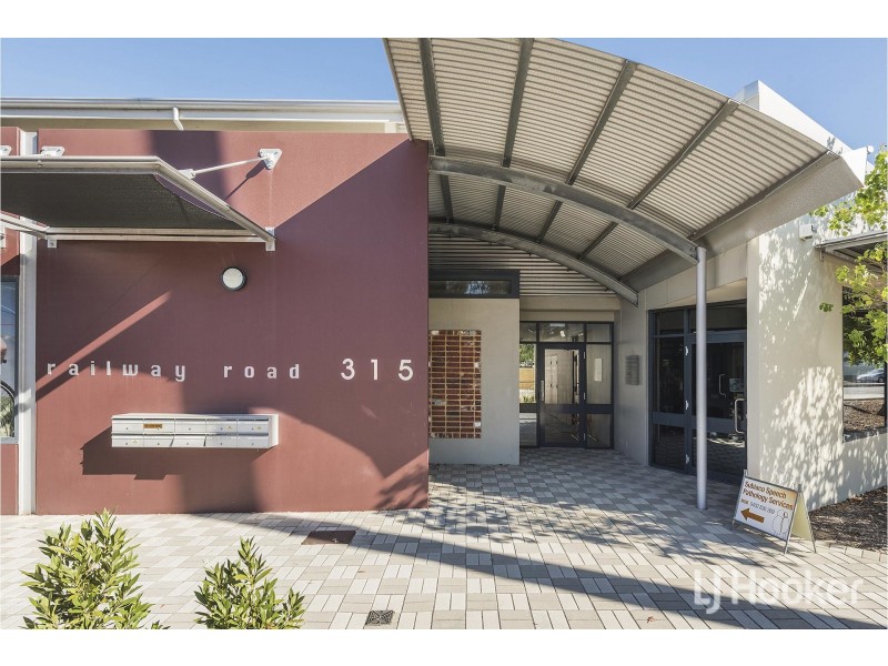 2/315 Railway Road, Shenton Park WA 6008