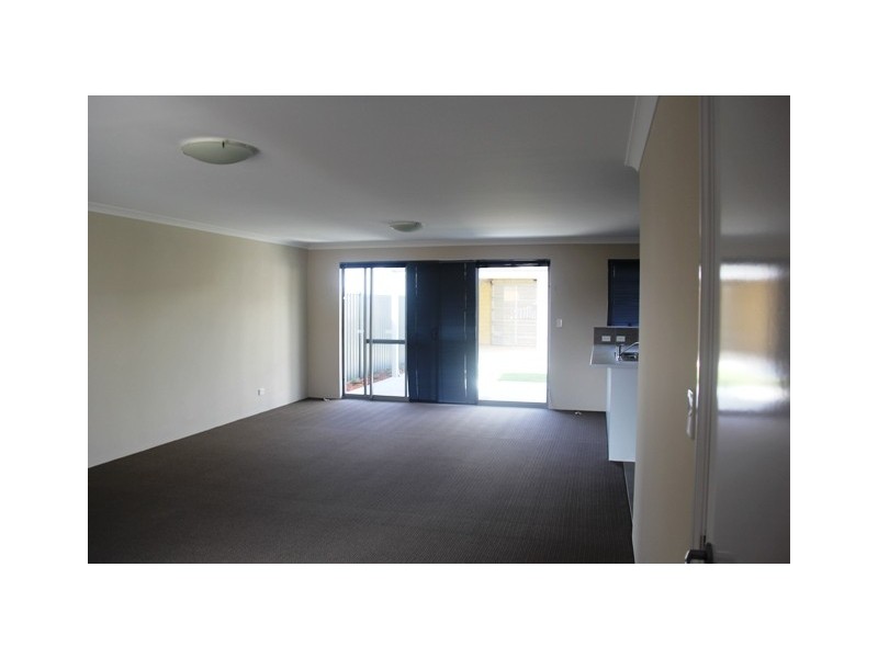 15 Stirling Grove, Mandurah WA 6210