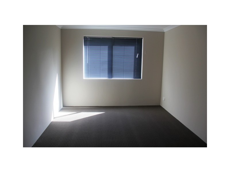 15 Stirling Grove, Mandurah WA 6210