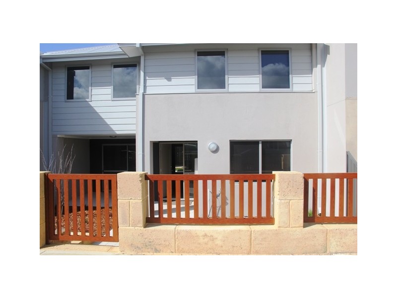 15 Stirling Grove, Mandurah WA 6210