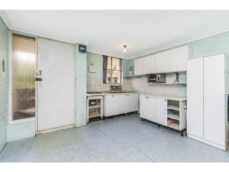 28/1 Herdsman Parade, Wembley WA 6014