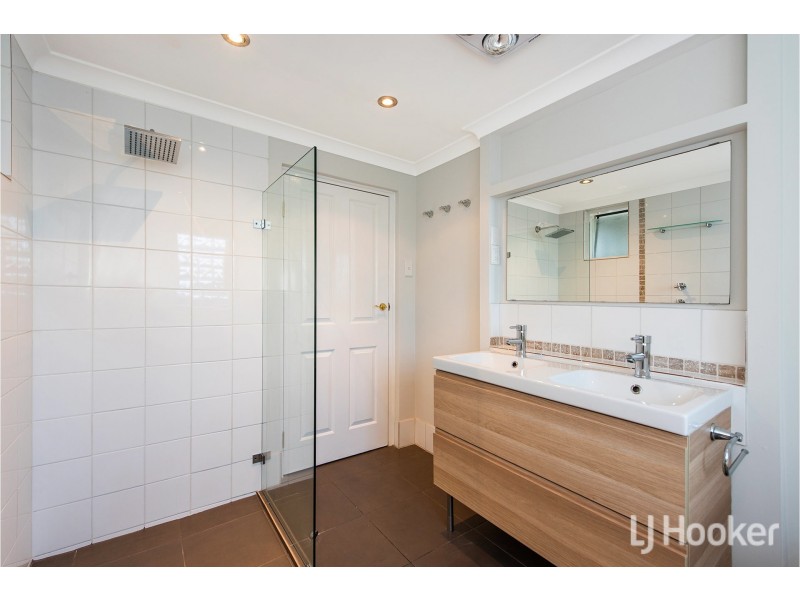 48 Calista Avenue, Calista WA 6167