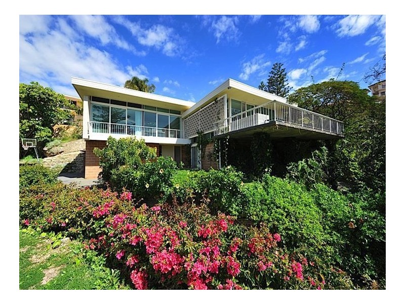 2 The Coombe, Mosman Park WA 6012