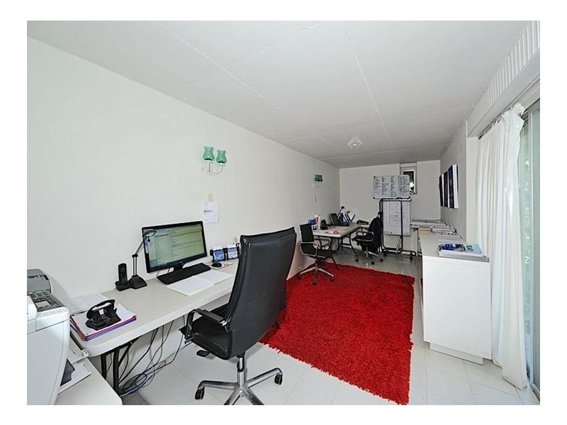 2 The Coombe, Mosman Park WA 6012