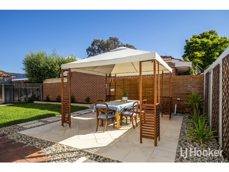 105 Tenth Avenue, Inglewood WA 6052