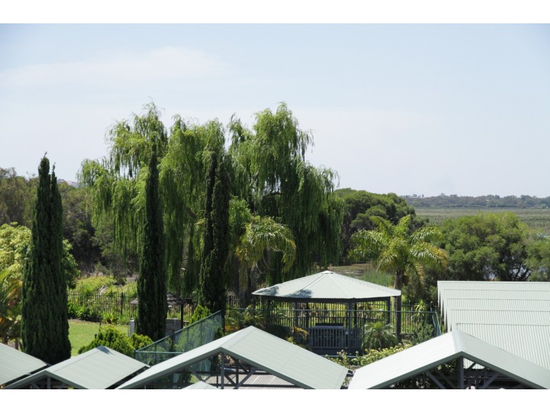 P23/125 Herdsman Parade, Wembley WA 6014