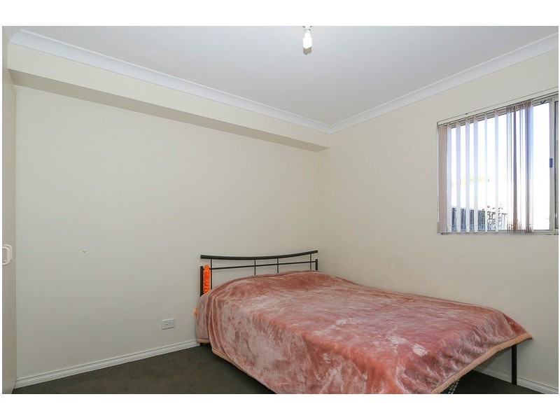 15/11 Norman Street, St James WA 6102