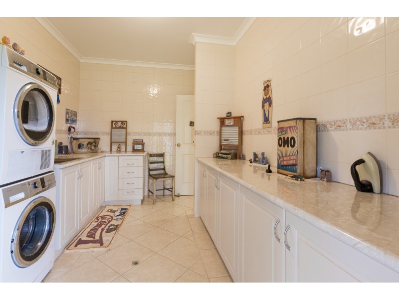 3 Braddock Road, Wellard WA 6170